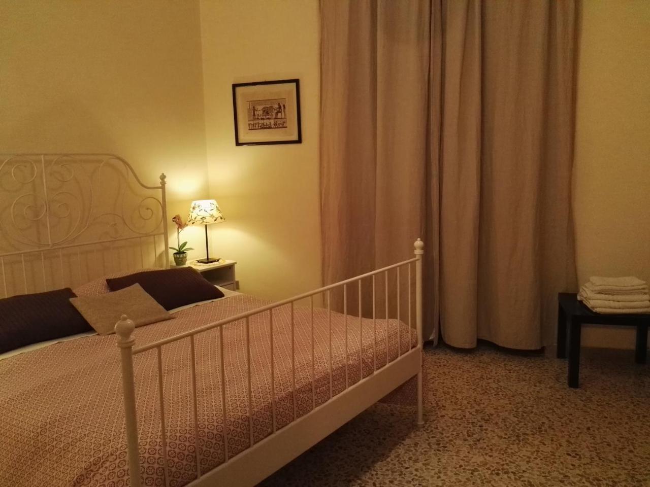 Luna Piena Couette-café Lecce