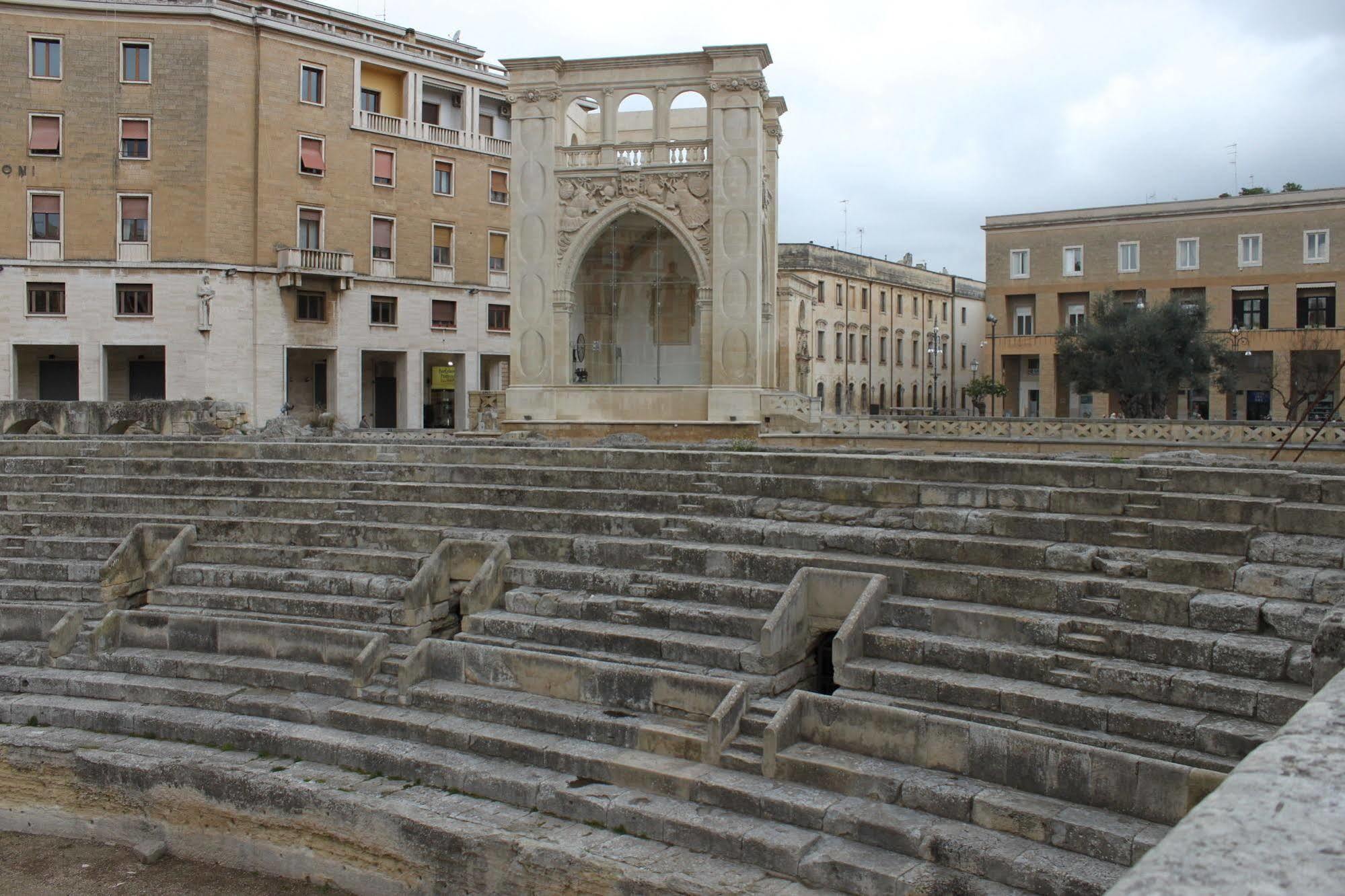 Luna Piena Lecce